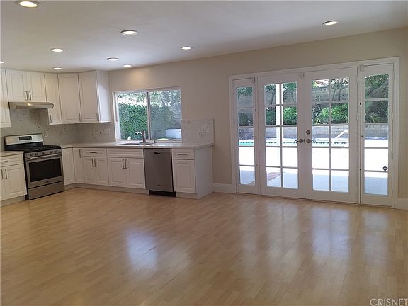 5th image of 1115 S Evenstar Ave