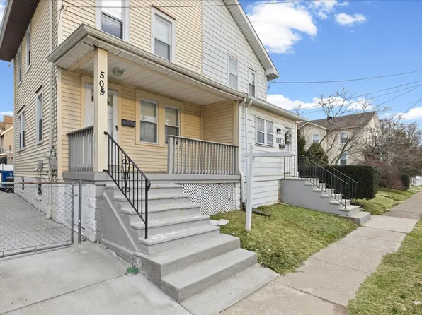 505 Wood St, Burlington, NJ 08016