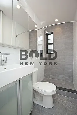 Rented by Bold New York | media 25