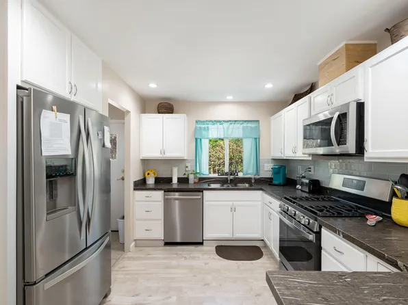 73311 Puebla Dr, Thousand Palms, CA 92276