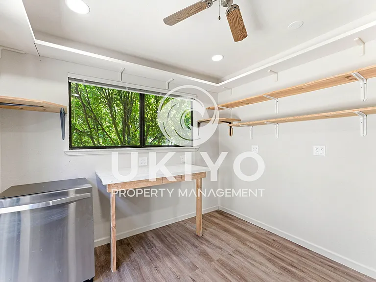 645 Keith Ct — Photo 46