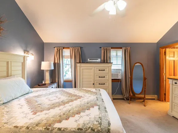 12 Applewood Lane, Salem, NH 03079