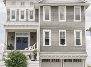 9701 Dolphin Run, Norfolk, VA 23518