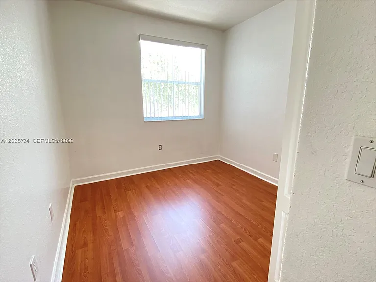 1658 SE 28th Ct #201 — Photo 10