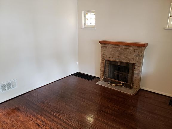 4th image of 8254 Garfield Ave