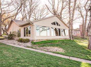 16690 N Inner Ln, Spirit Lake, IA 51360