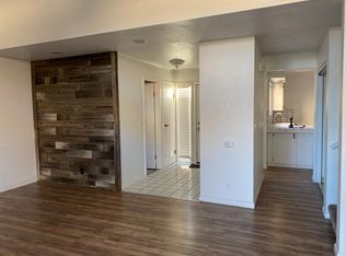 1217 S Kent St, Visalia, CA 93277