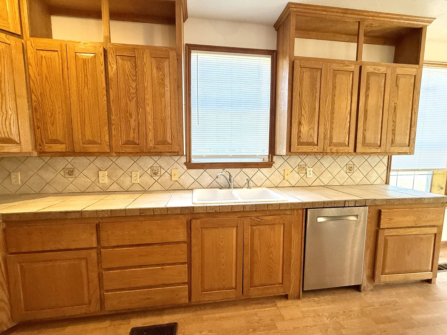 1000 Ponderosa Road - 1 — Photo 4