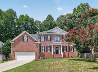 110 Drakewood Pl, Cary, NC 27518