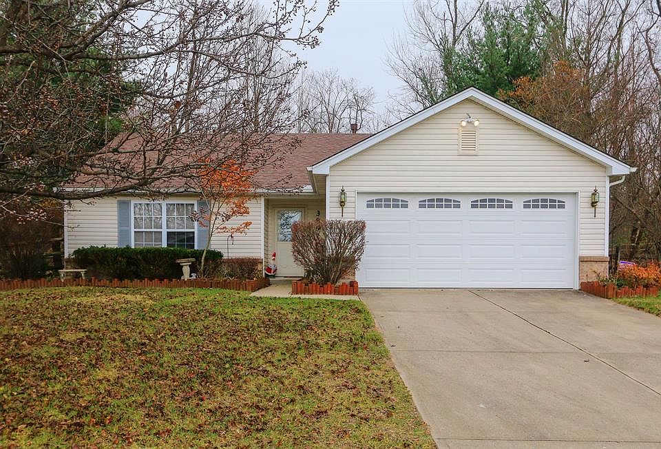 1st image of 3892 Pebble Creek Ln