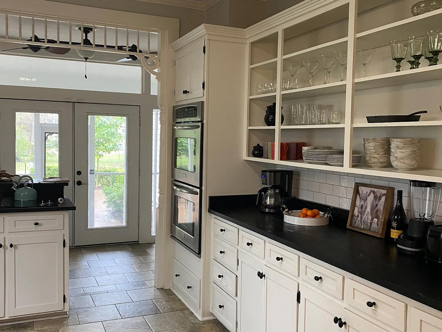 3 bed, 2800 sqft, $1,750 — Photo 4