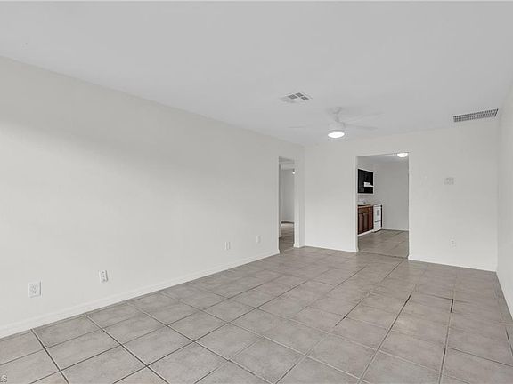 5th image of 11581 Chapman AVE