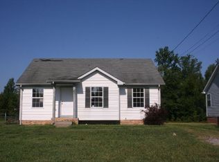 410 Donna Dr, Clarksville, TN 37042