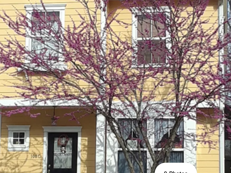 108 Melbourne Park Cir — Photo 1