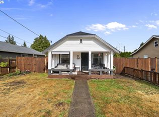 52598 NE 2nd St, Scappoose, OR 97056