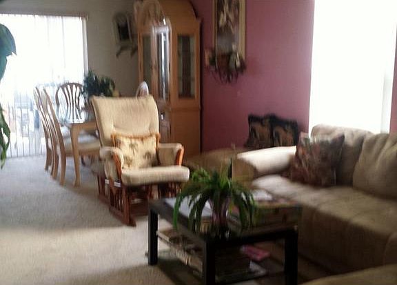 4th image of 2542 Summer Glen Dr