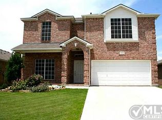 12829 Hurricane Ln, Fort Worth, TX 76244