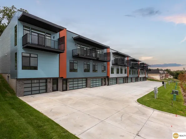 634 N 46th St, Omaha, NE 68132