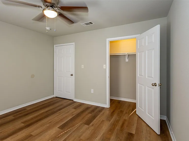 4120 Brandon St — Photo 13