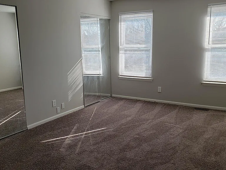 241 Willow Turn — Photo 14
