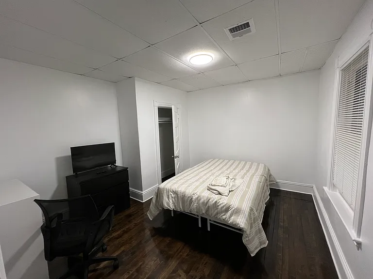 25 Wyman St #1 — Photo 13
