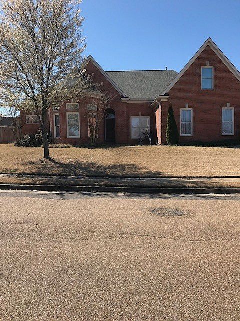 1st image of 1695 E Belledeer Dr