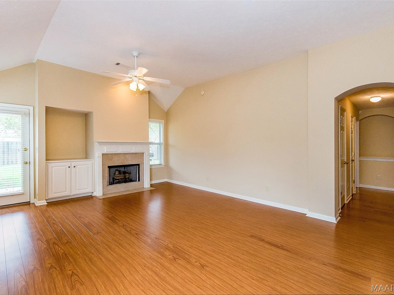 3 bed, 2.0 bath, 1543 sqft, $1,850 — Photo 4