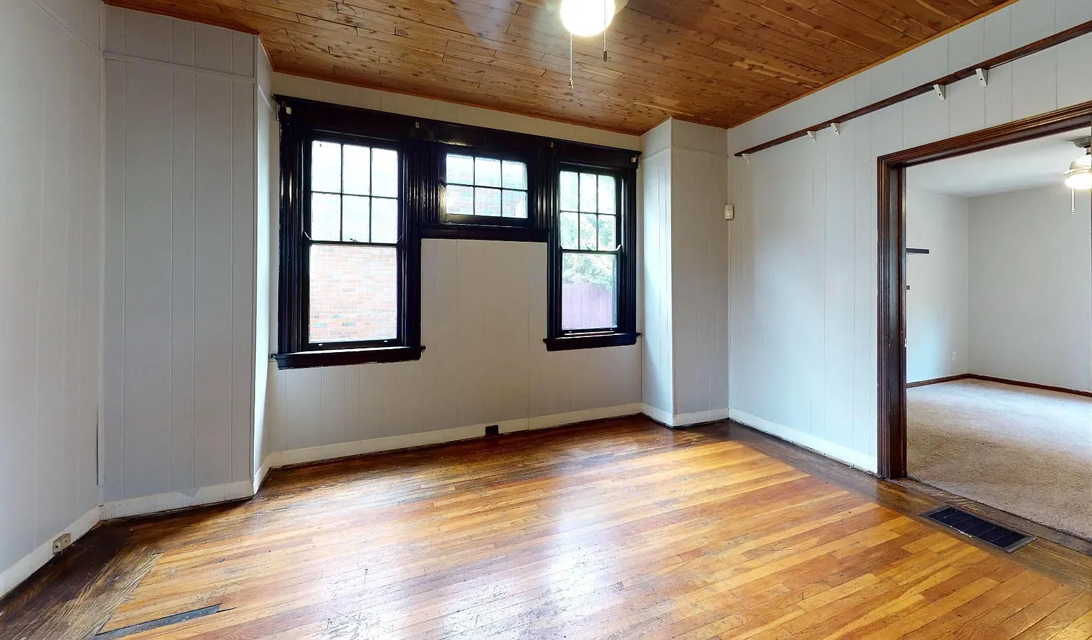 4 bed, 2.0 bath, $2,995 — Photo 4