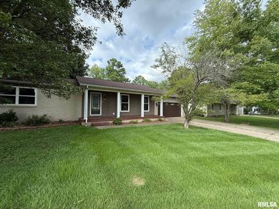 914 Valley Dr, Carterville, IL, 62918