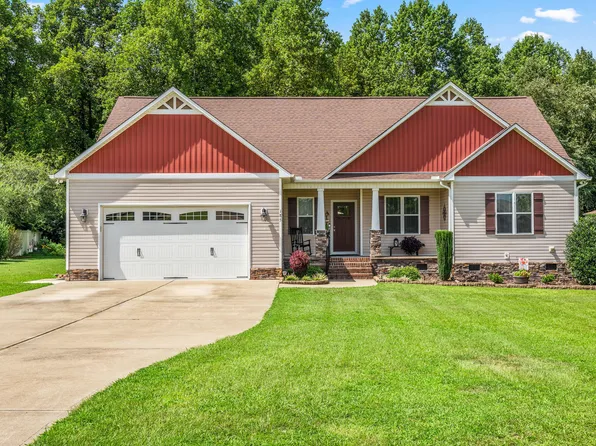 185 Curr Well Dr, Benson, NC 27504