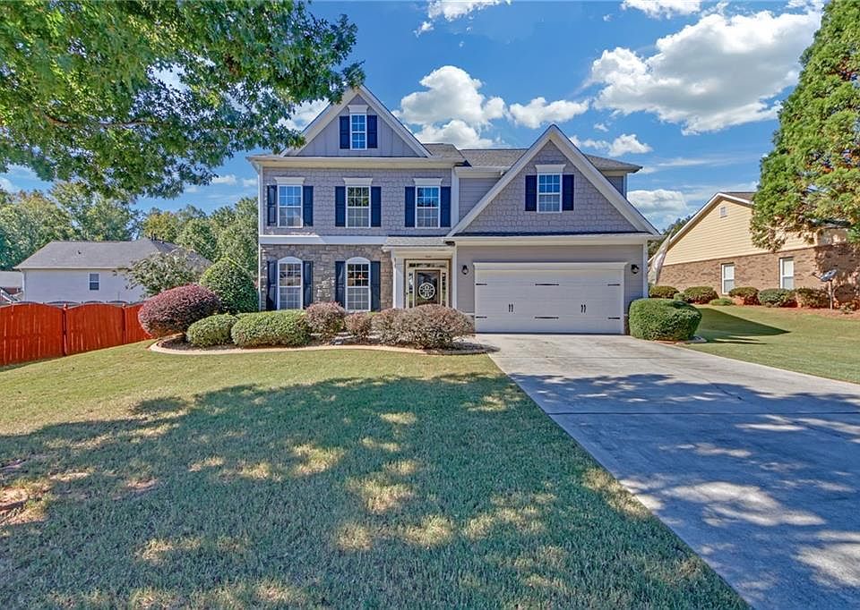 1st image of 615 Golden Meadow Dr