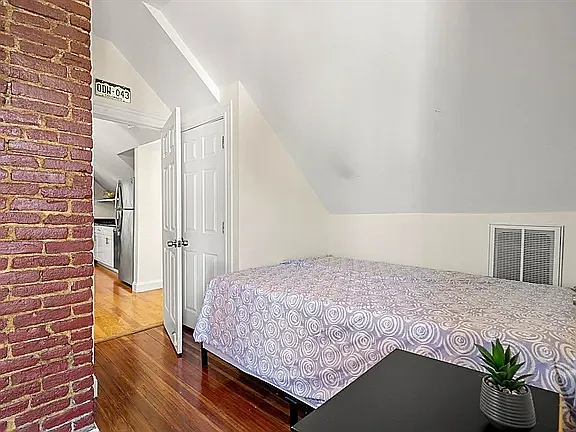 2512 Massachusetts Ave #3 — Photo 11