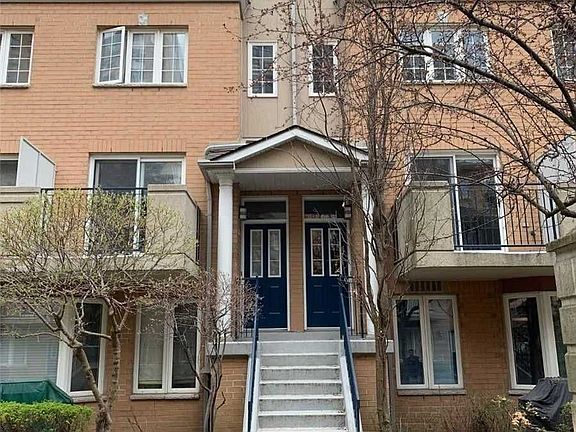 2nd image of 28 Sommerset Way #1530