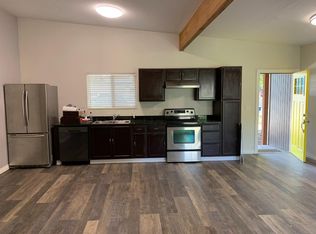 706 Stark St, Silverton, OR 97381