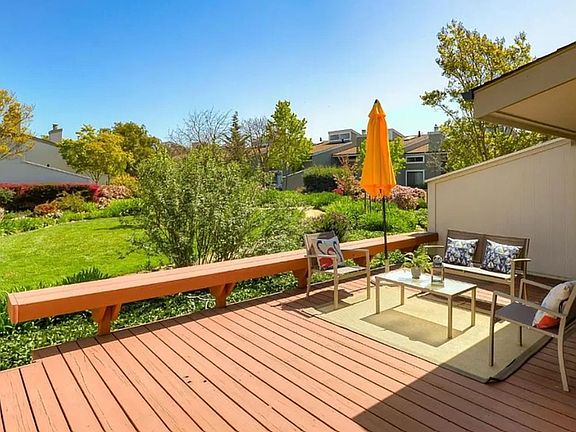 2nd image of 3407 La Selva St