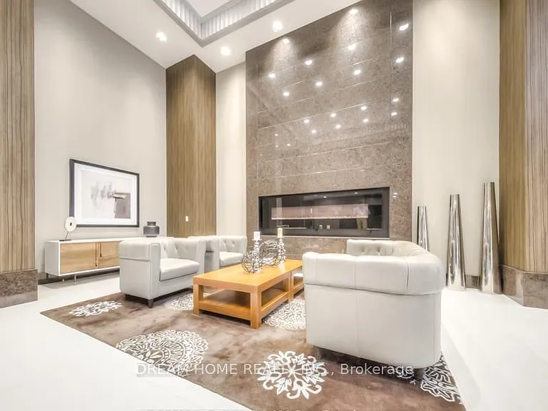 21 Grand Magazine St #420 — Photo 3
