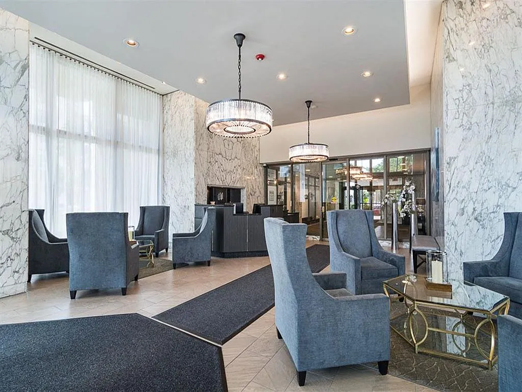 3450 N. Lake Shore Drive — Photo 4