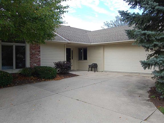 4th image of 7811 Stillwood Ct