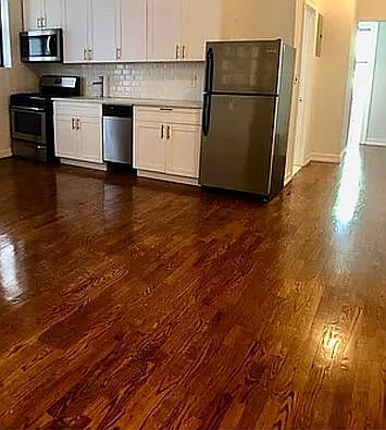 1st image of 184 Nagle Ave #2B