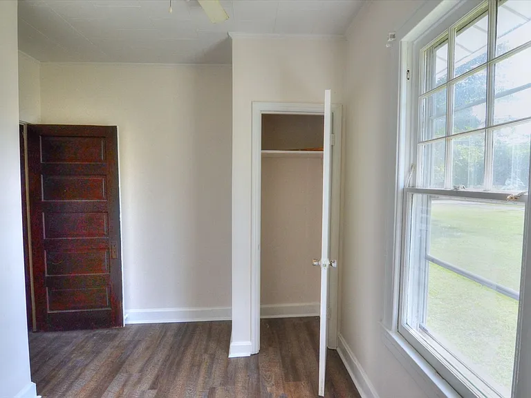 3511 Forrest Ave — Photo 13