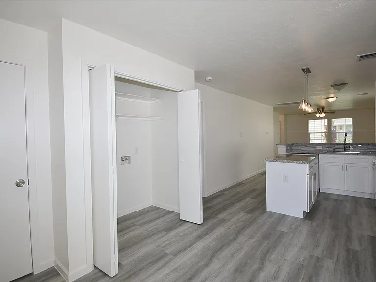 6145 Settlers Square Ln — Photo 21