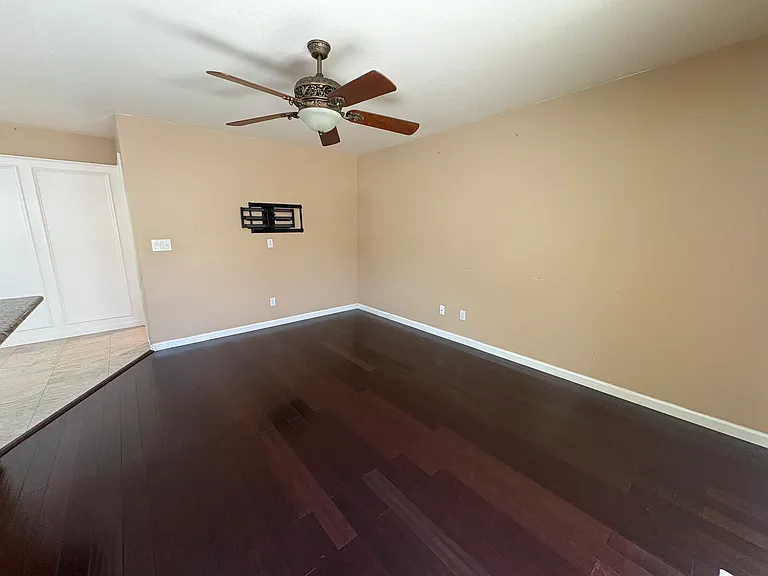 5376 Gerine Blossom Dr — Photo 9
