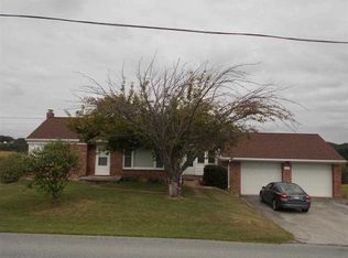 3049 Ferree Hill Rd, York, PA 17403