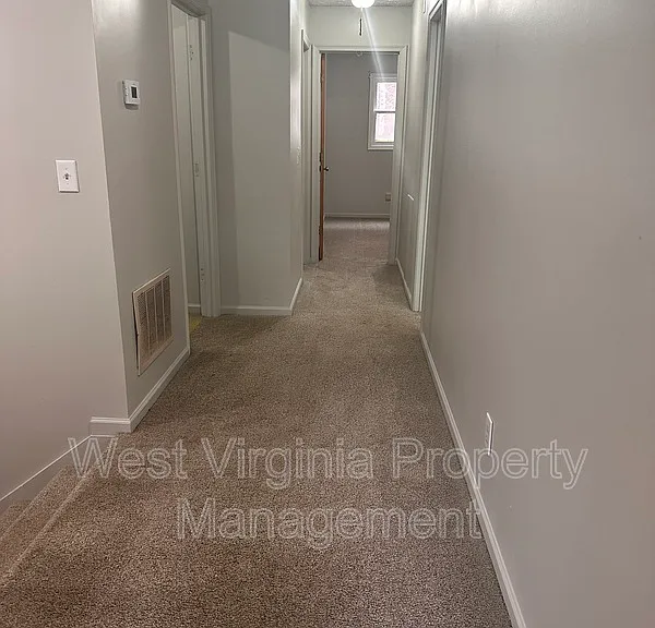 184 Wyndale Dr #2 — Photo 10
