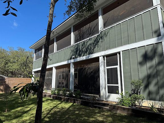 4th image of 525 Ricker Ave