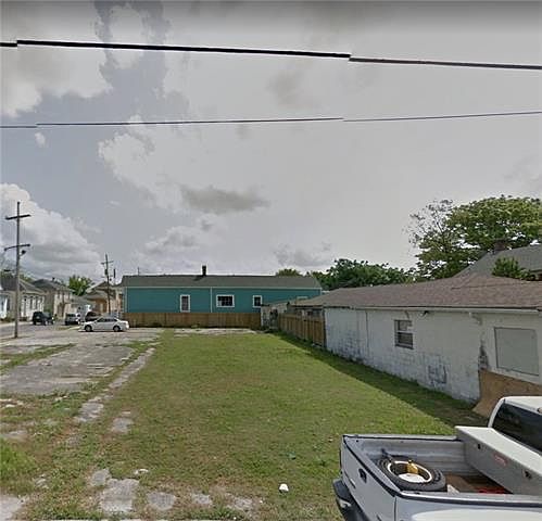 1st image of 5132 Burgundy St