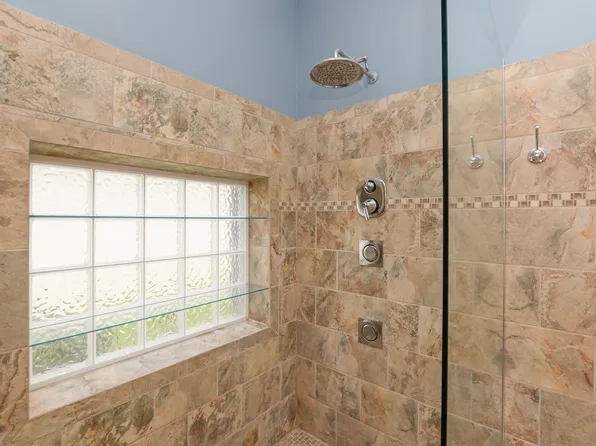 230 NW Zanzibar Place, Port St Lucie, FL 34986