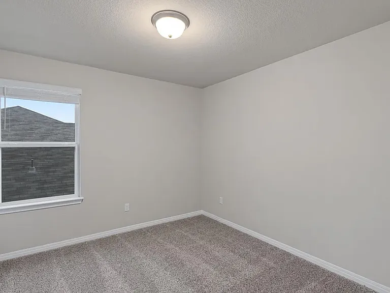 528 Loriner Way — Photo 22