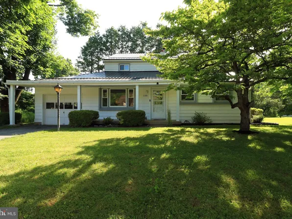 1100 Houserville Rd, State College, PA 16801