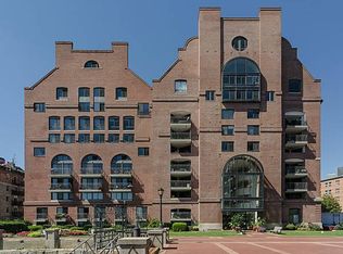 357 Commercial St APT 212, Boston, MA 02109
